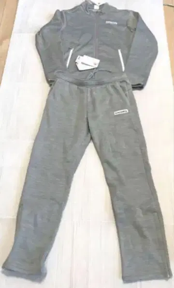 무료배송 새상품 le coq sportif 플리스 자켓 & 팬츠 XL