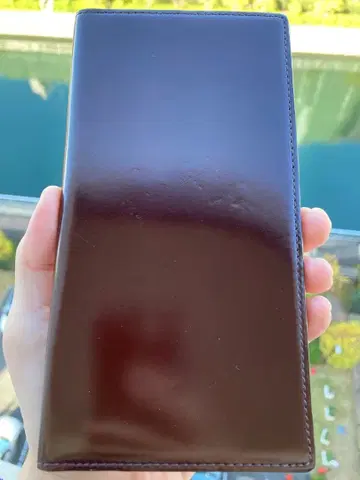 leather gallery 매끈매끈 반짝반짝 코도반 장지갑입니다