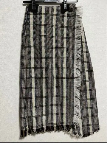 울 체크 프린지 스커트