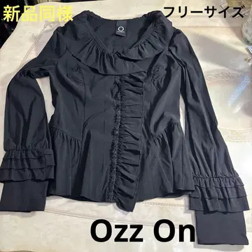 OZZ ONESTE 블랙 프릴 셔츠