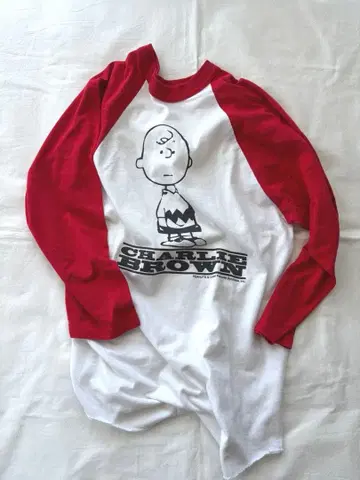 USA 구제 의류 PEANUTS 찰리 브라운 래글런 T셔츠