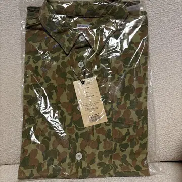 미사용 새상품 MOMOTARO JEANS 카모플라쥬 셔츠 사이즈 44