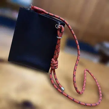 topologie 블랙 사코슈