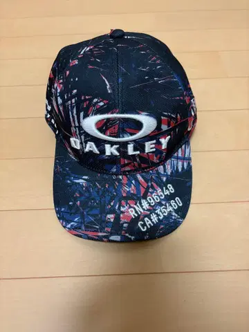 OAKLEY 그래픽 캡