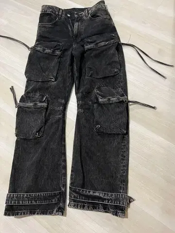 사이즈 36 ZARA UTILITY 포켓 데님 팬츠