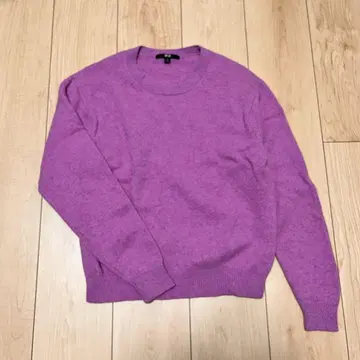 울 100% 핑크 퍼플 긴팔 스웨터 M 사이즈 유니클로
