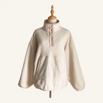 아무르 하프 버튼 긴팔 플리스 아노락 후드티 무지 여성용 F