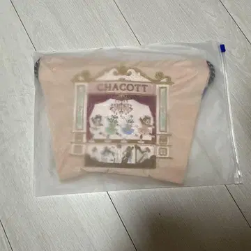 CHACOTT 무대 장식 디자인 파우치