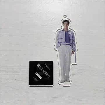 ONEUS 이도 아크릴 스탠드 BLACK MIRROR