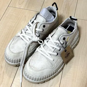 [ 익명 배송 ] PALLADIUM 스니커즈 23.5cm
