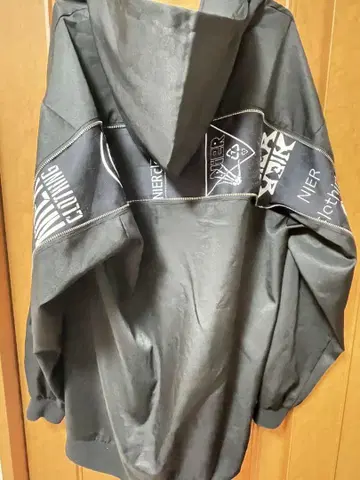 NieR 후드티 지퍼 포함