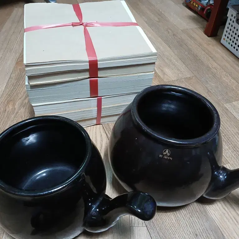 옹기 약탕기 2개일괄 한지덮개 포함 18cm/16.5cm 상태굿