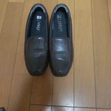 CHARLIE 브라운 플랫슈즈