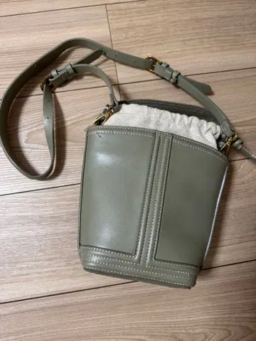 ZARA 숄더 핸드 백