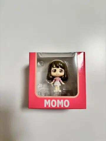 [ 레어 ] TWICE MOMO 피규어 Candy pop 피규어