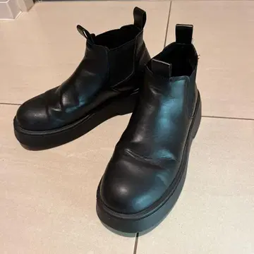 ZARA 청키 첼시 부츠
