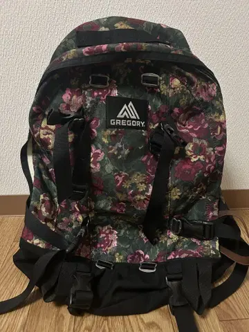GREGORY 꽃무늬 백팩 데이하프