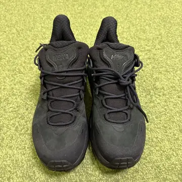 가격 인하. 미사용. HOKA 비브람 블랙 트레일 러닝화