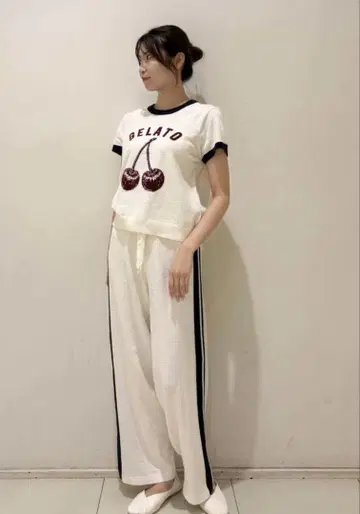 젤라피케 체리 룸웨어 세트 새상품급