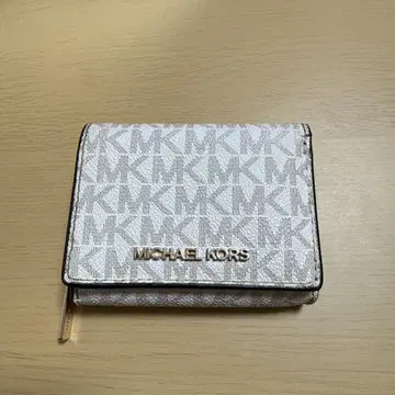 MICHAEL KORS 3단 폴더형 지갑