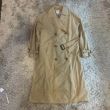 GAP 베이지 더블 브레스트 트렌치코트