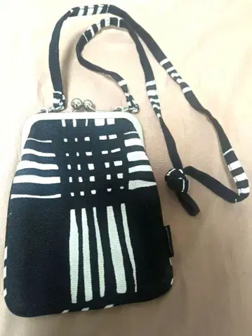 마리메꼬 marimekko 가마구치 미니백 숄더 백