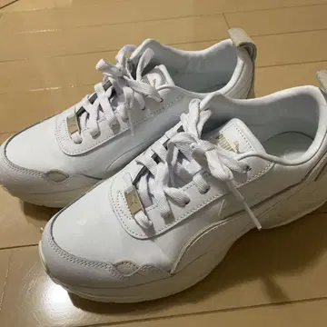 Puma 스니커즈 화이트/베이지 25.0