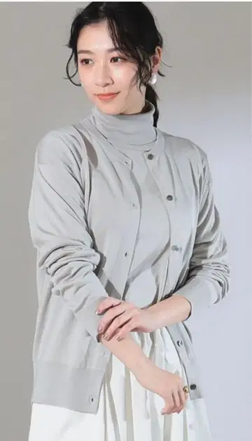 [ Demi-Luxe BEAMS ] 실크 크루넥 가디건(36)