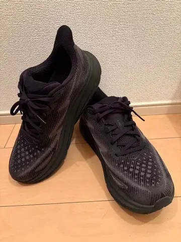 남성용 블랙 러닝화