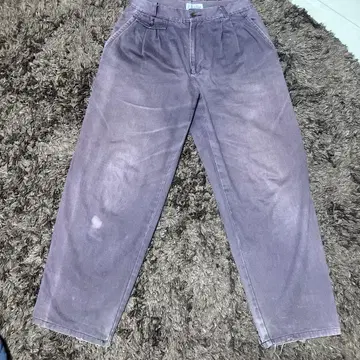 John F.Gee baggy pants