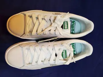 Puma 화이트 스니커즈 택 포함 새상품