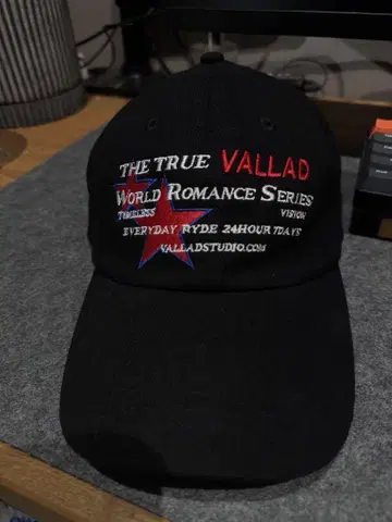 VALLAD WORLD ROMANCE SERIES CAP 캡