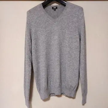 UNIQLO 캐시미어 100% V넥 스웨터 그레이 M 사이즈