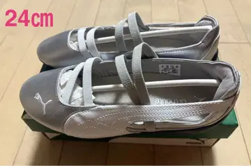 새상품급 PUMA 스피드캣 발레 슈즈 실버 24cm