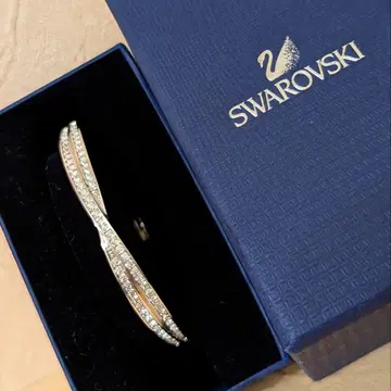 스와로브스키 에디스 뱅글 Swarovski Edith Bangle