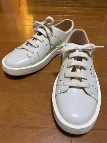 컨디션 최상! 단종품! CAMPER 가죽 스니커즈 COURB 사이즈 39
