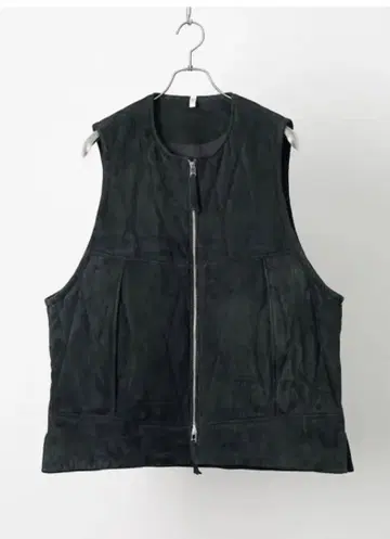 CCU QUILTED VEST 가죽 다운 베스트 시프 스웨이드