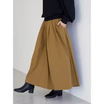 새상품 아메리칸 홀릭 허리 턱 플레어 스커트 M