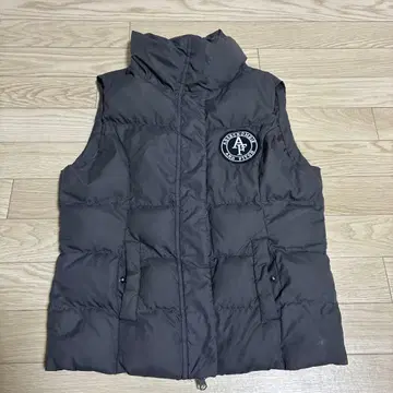 Abercrombie & Fitch 다운 베스트 아바클로