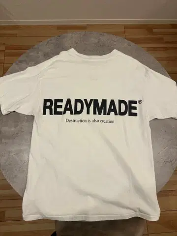 READYMADES T셔츠 화이트 백 프린트 XL 사이즈