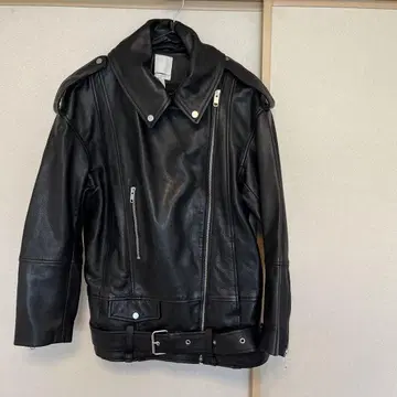 H&M 새상품급 블랙 가죽 라이더 자켓