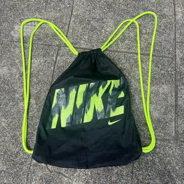 NIKE 90s 00s 기믹 테크 archive 냅색 Y2K