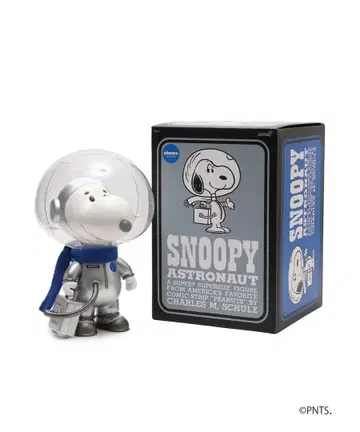 atmos 한정판 150체 SNOOPY (SILVER SPACESUIT)