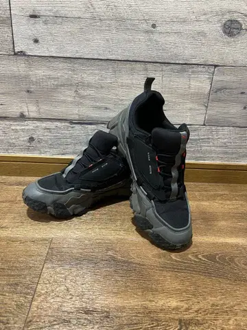 PUMA (푸마) TRAILFOX OVERLAND 트레일폭스
