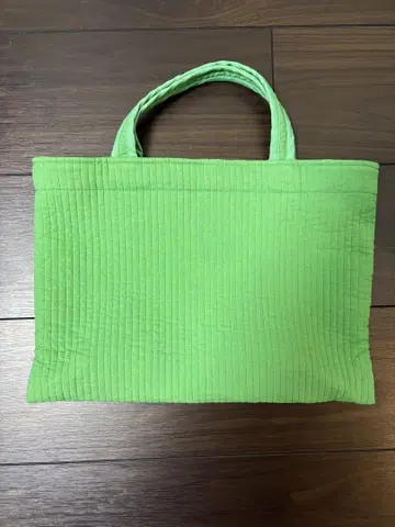 비오는날 밀크 밤부