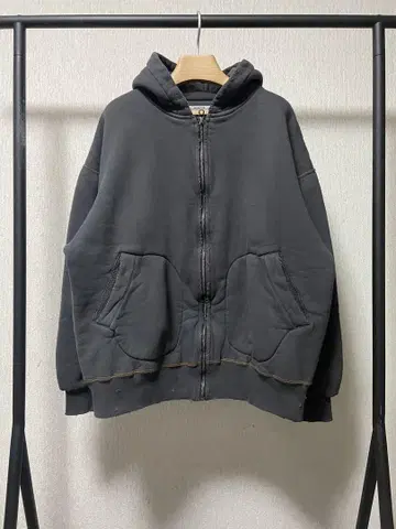 NEXUSVII. DAMAGED W FACE HOODIE