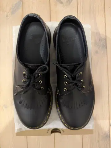 태슬 Dr. Martens 1461 블랙 UK5 ( 약 24cm )