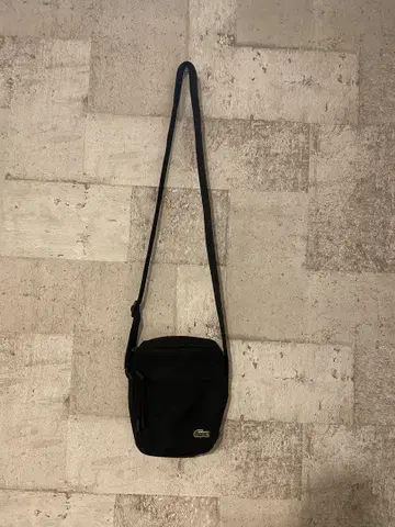 라코스테 블랙 숄더백