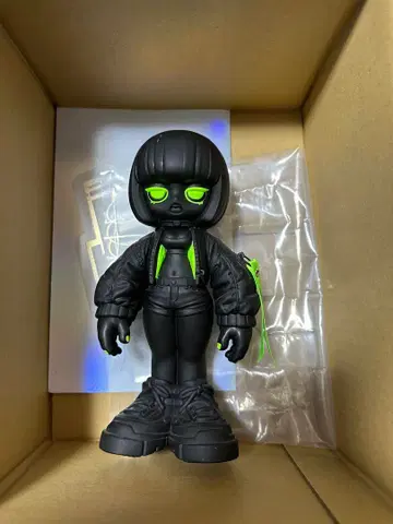 emDash move lp hype green matte black