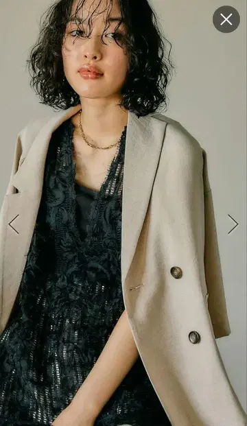 미사용품 렙심 블랙 뉴앙스 패턴 레이시 베스트